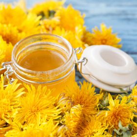 Gyermekláncfű méz: gyógynövényes szirup, ami házilag is elkészíthető.