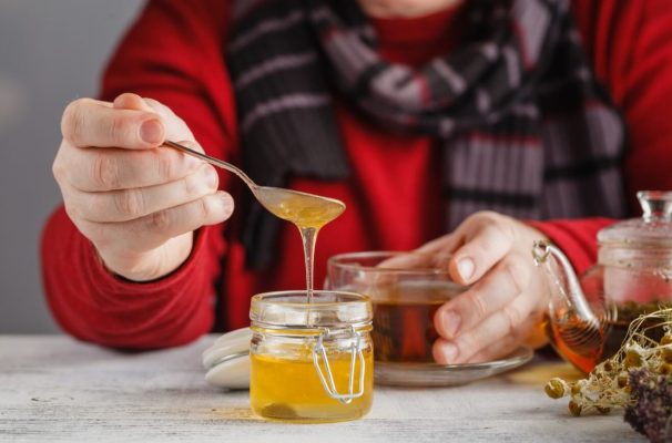Milyen mézet ehetnek a cukorbetegek? Az akácméz többnyire fogyasztható lehet.